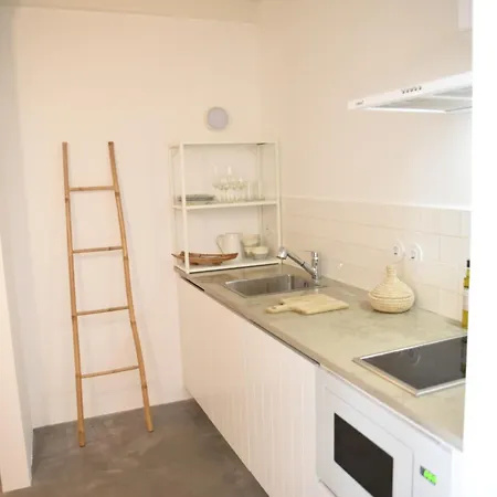 Vumba * 阿加尼尔